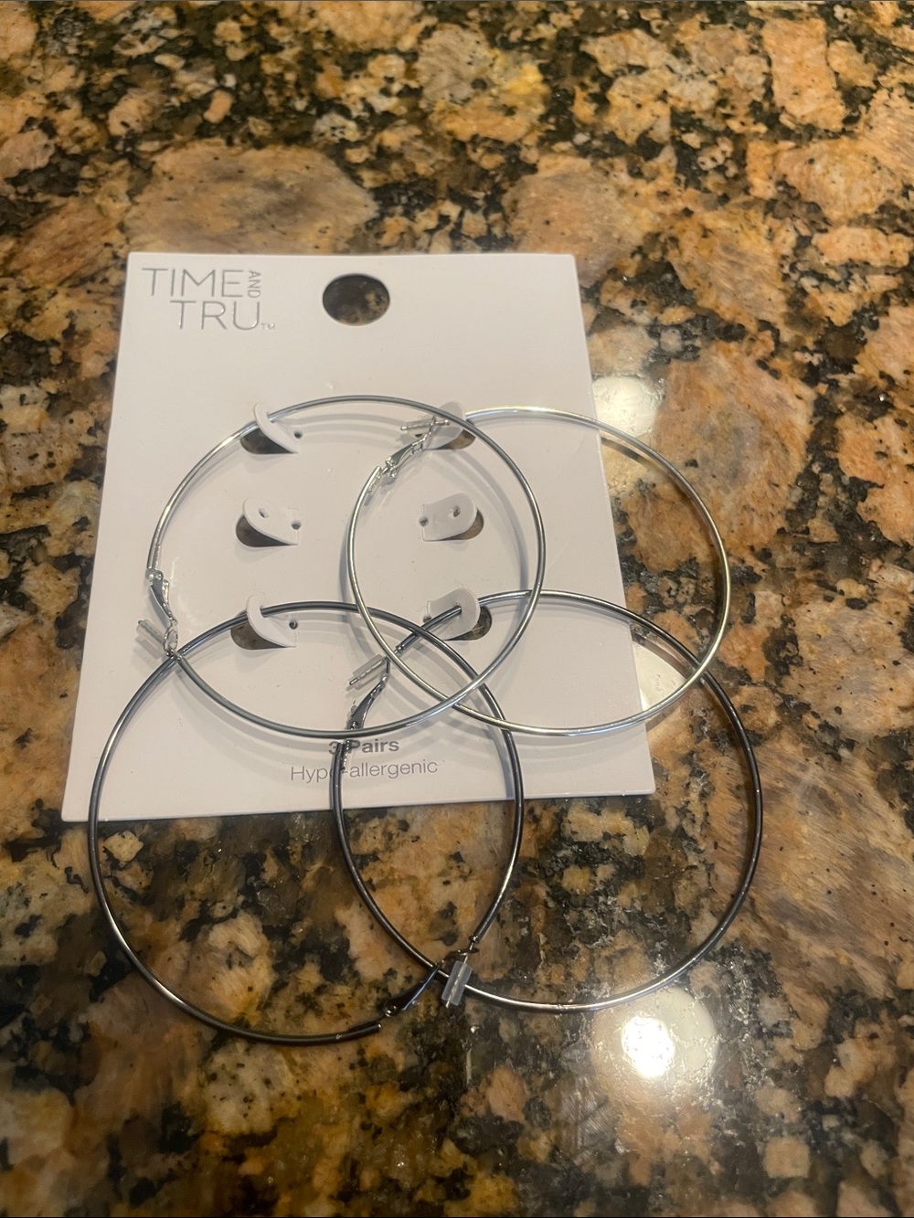 Time and Tru Silver Hoop Earring Set – Four Pairs